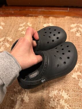 CROCS Crocs Classic Fuzz-Lined Clog - Black Clog in Black toddler size 12